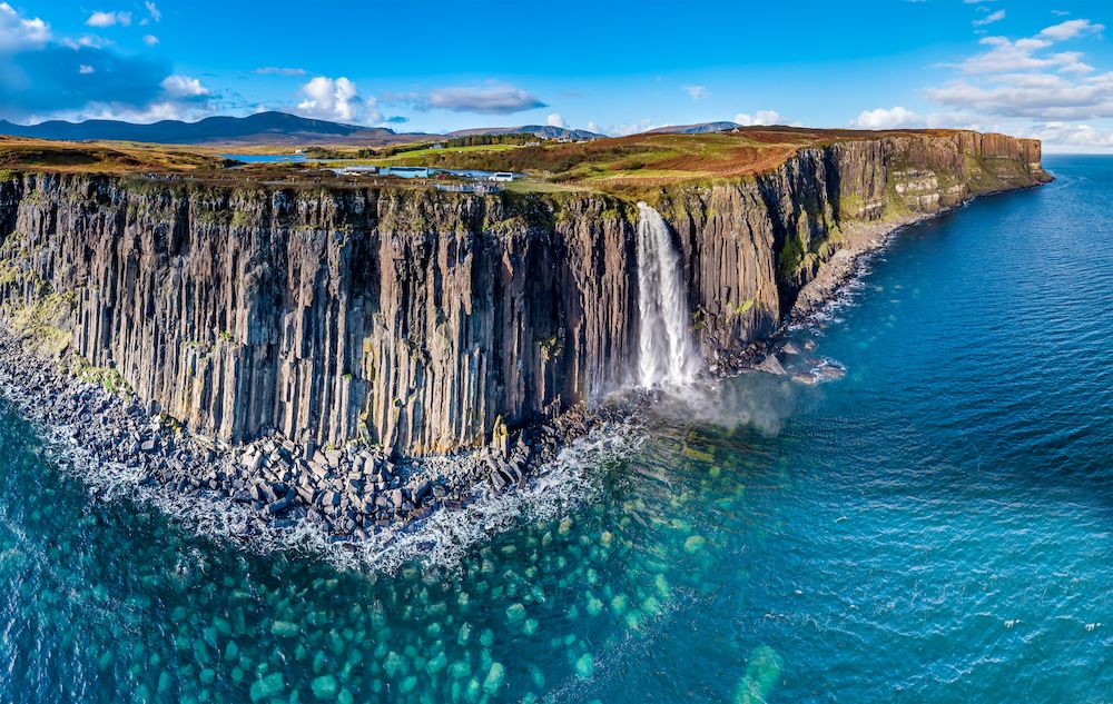 The Gossip Column: September 16, 2022